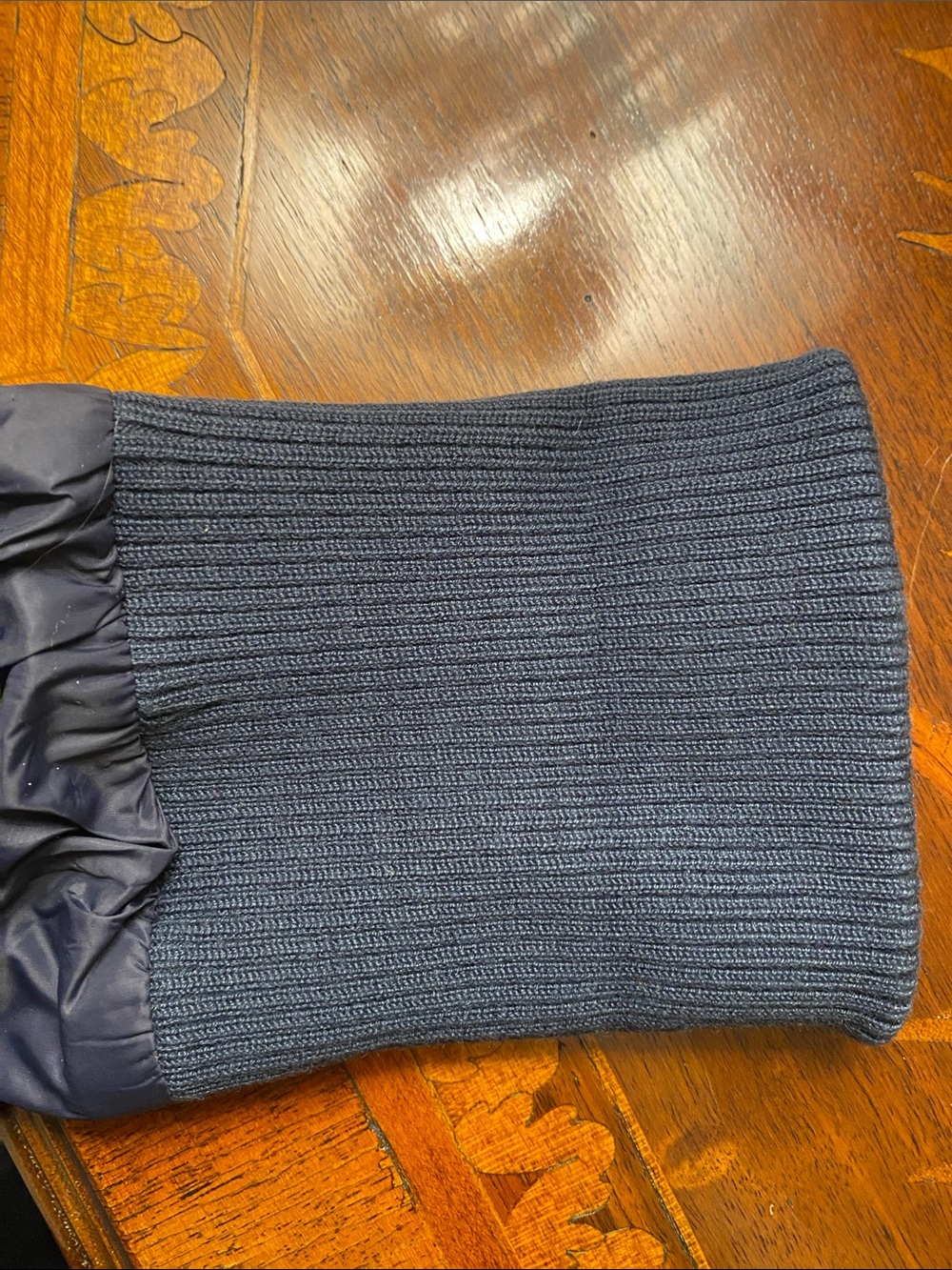 Barbour Quilted Navy Coat with Corduroy Collar • Size 10 - Picture 16 of 16